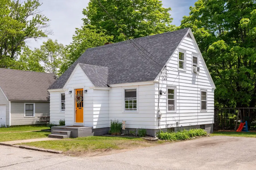 2 Gove Street, Sanford, ME 04073 - #3
