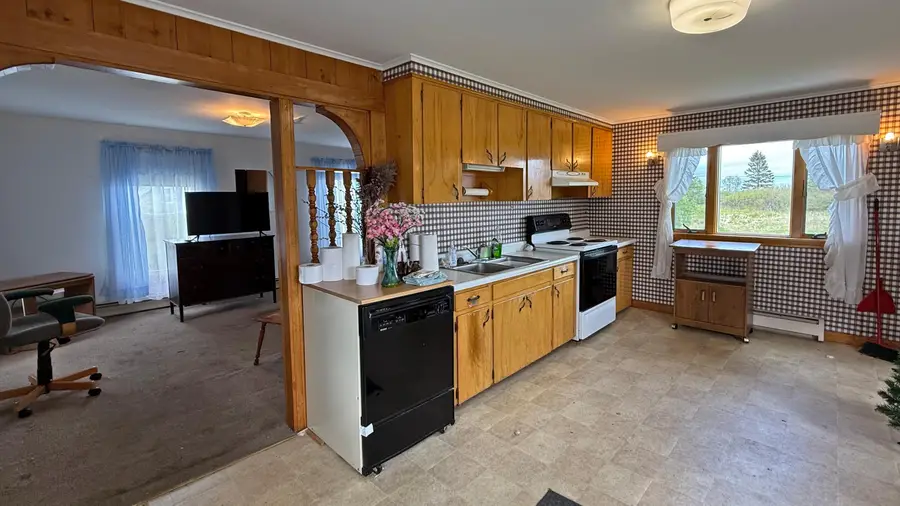 260 S Lubec Road, Lubec, ME 04652 - #3
