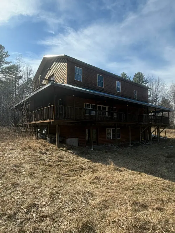 204 Rome Road, Mercer, ME 04957