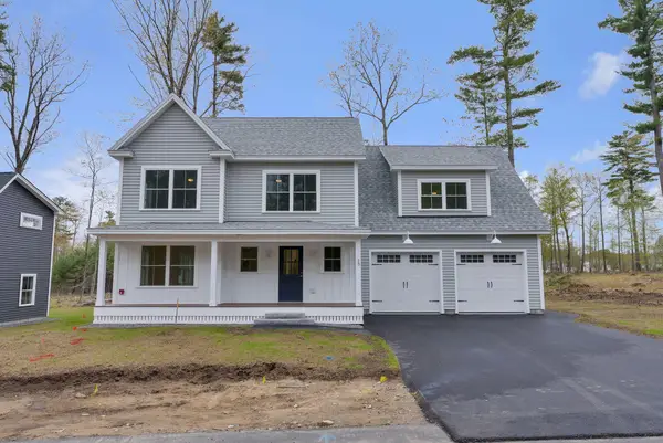 33 Lochwood Drive, Gorham, ME 04038
