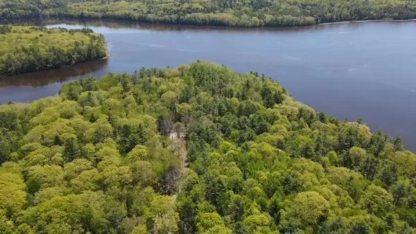 55 Lower Oak Point Road, Winterport, ME 04496
