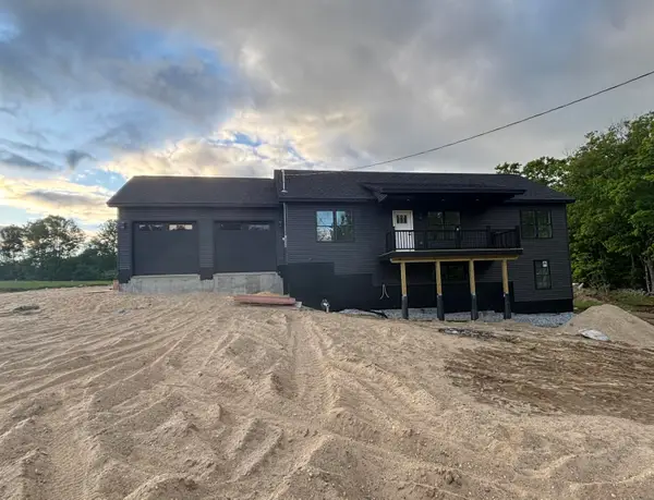 3 Meadow Lane, Oxford, ME 04270