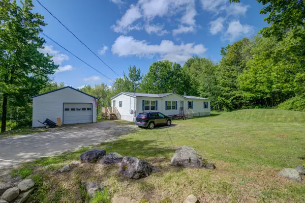 4 Jam Hill Road, Oxford, ME 04270