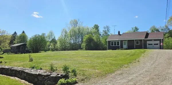 18 W W. Moores Shore Lane, Swanville, ME 04915