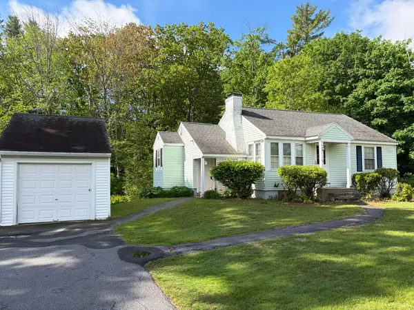 42 Broadturn Road, Scarborough, ME 04074