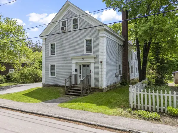 30 Chestnut Street, Rockland, ME 04841