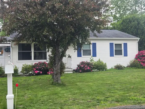 20 Nimitz Street, Lewiston, ME 04240
