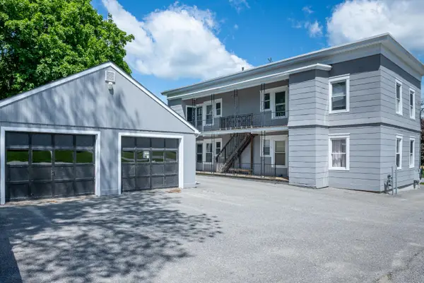 31 Boston Avenue, Lewiston, ME 04240