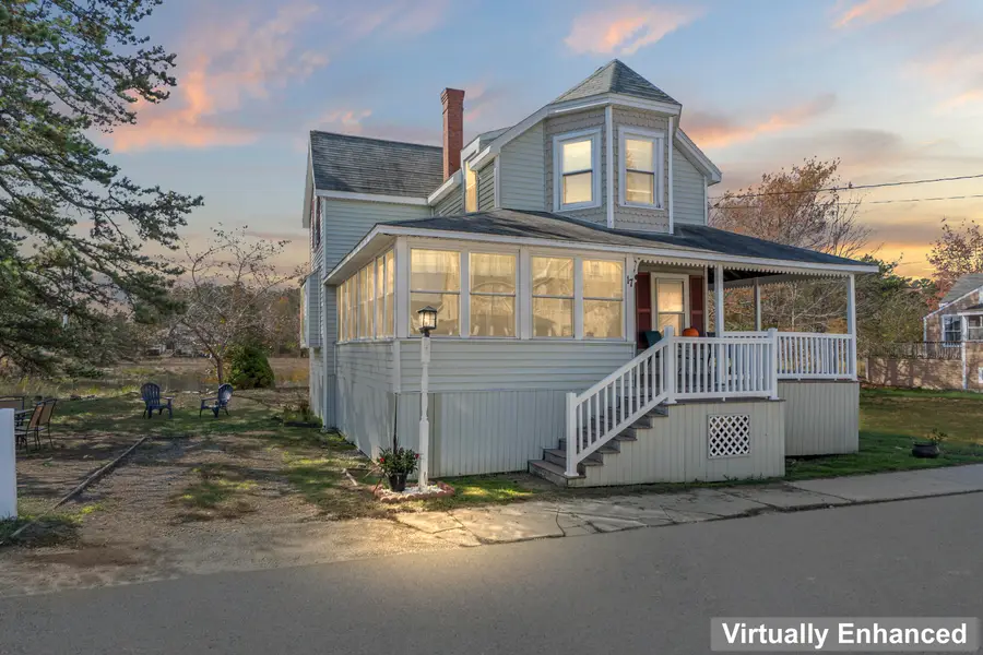 17 Randall Avenue, Old Orchard Beach, ME 04064 - #3