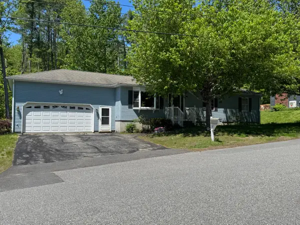 14 Kensington Terrace, Lewiston, ME 04240