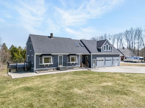 281 Portland Road, Gray, ME 04039