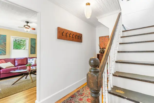 9 Cottage Place, Westbrook, ME 04092