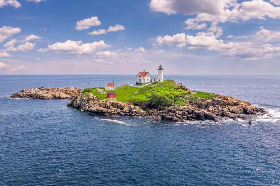 31 Highland Avenue, York, ME 03909 - #3