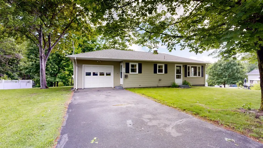 390 Webster Street, Lewiston, ME 04240 - #2