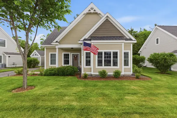 67 Kenneth Roberts Way #84, Arundel, ME 04046