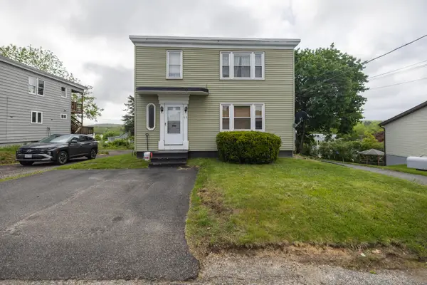 57 Eustis Street, Lewiston, ME 04240