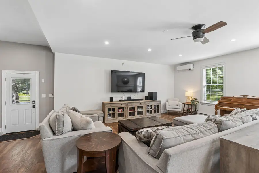 11 Patoine Place, Old Orchard Beach, ME 04064 - #2