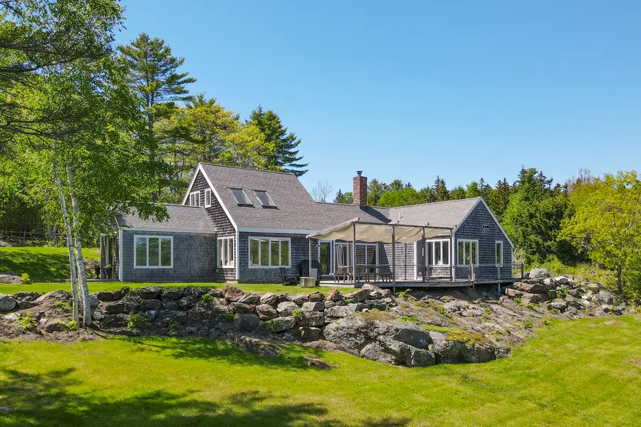 168 Chestnut Street, Camden, ME 04843 - #3