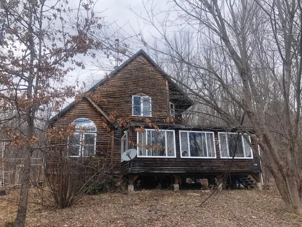 304 Sawyers Mills Road, Starks, ME 04911