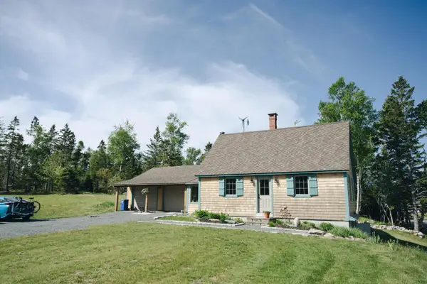 128 Crowley Island Road, Gouldsboro, ME 04607