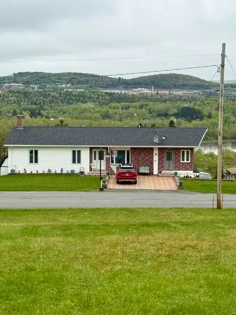 512 Albert Street, Madawaska, ME 04756