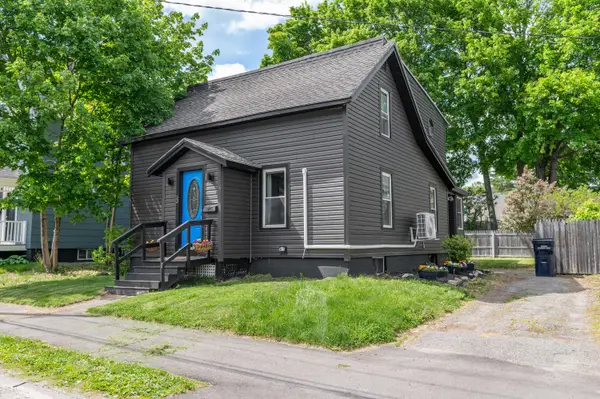 53 Linden Street, Bangor, ME 04401