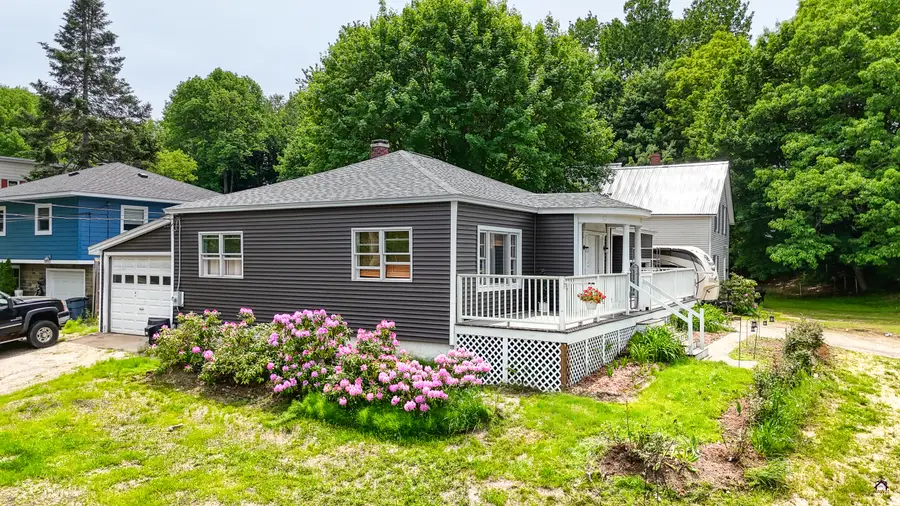 38 Mary Carroll Street, Auburn, ME 04210 - #3