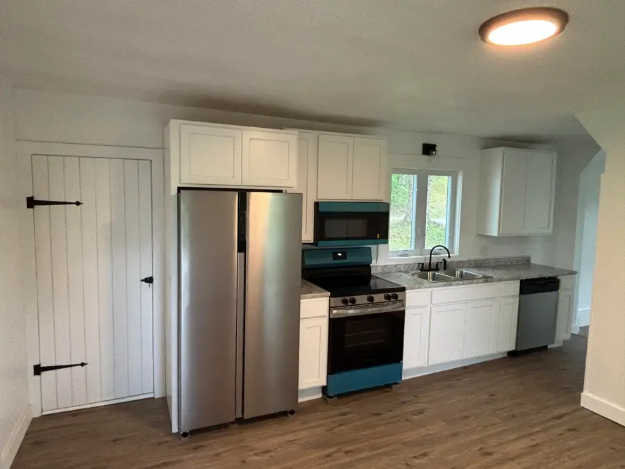 8 Walker Avenue, Norway, ME 04268 - #3
