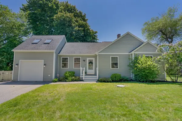 13 Summer Lane, South Portland, ME 04106