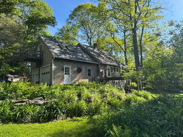 15 Cushing Briggs Road, Freeport, ME 04032