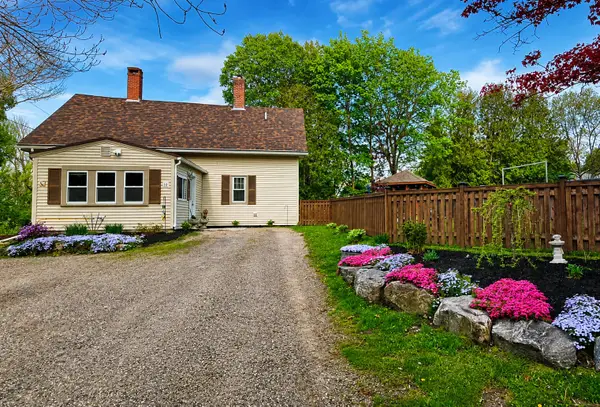 10 Danforth Street, Wiscasset, ME 04578