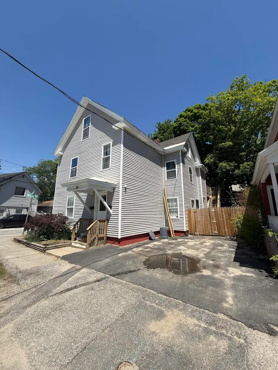 35 Pine Street, Auburn, ME 04210 - #3