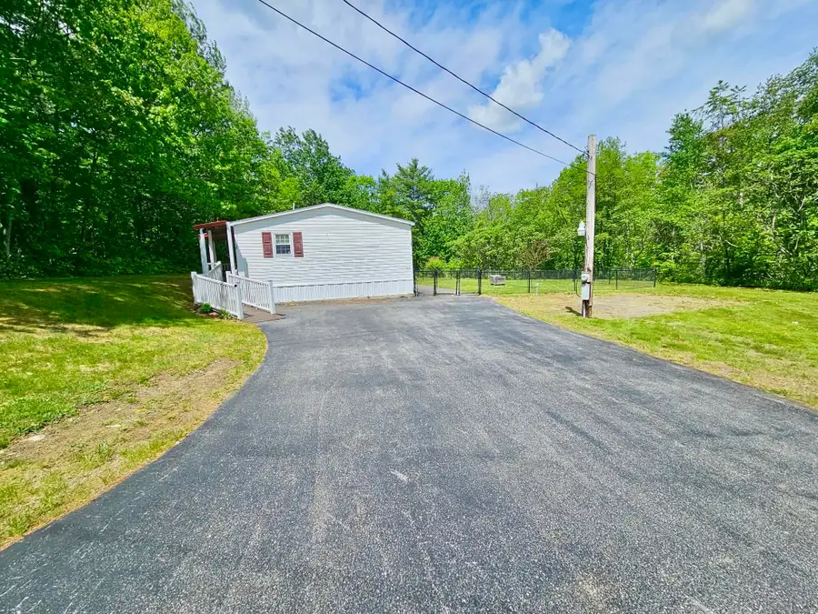 4 Crestview Drive, Lewiston, ME 04240 - #3