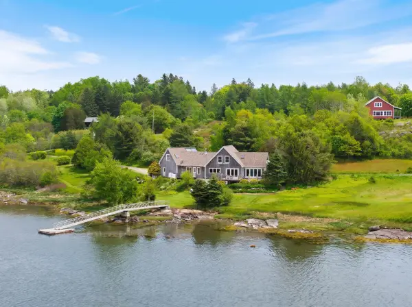 13 Osprey Lane, Cushing, ME 04563