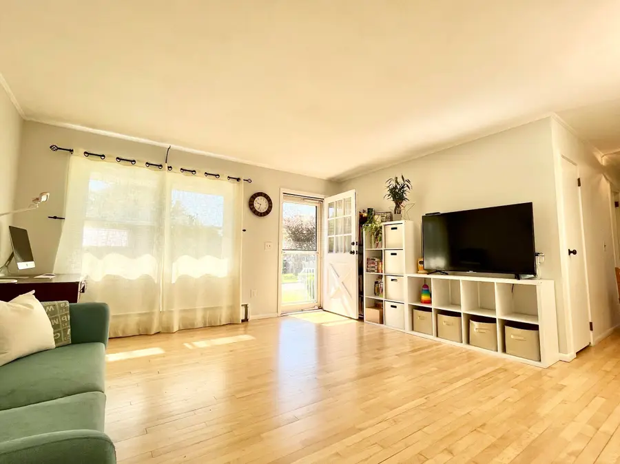 6 Glenwood Street, Orono, ME 04473 - #2
