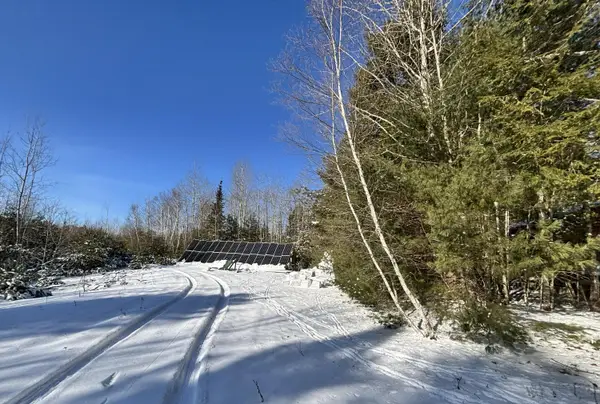 77 Bartlett Drive, Searsmont, ME 04973