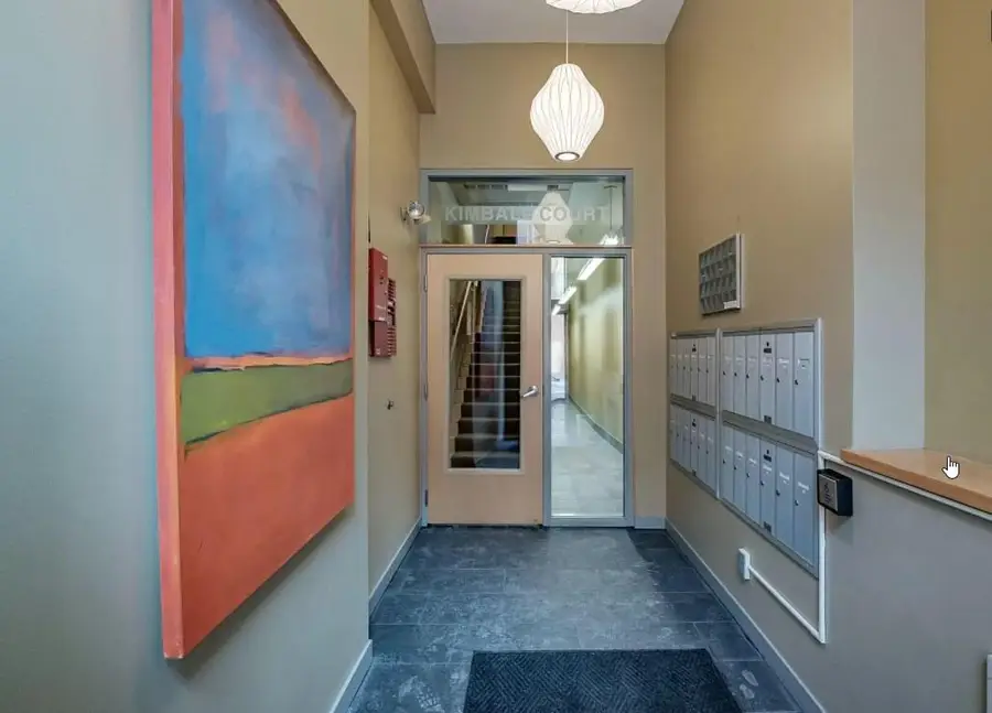 15 Brown Street #203, Portland, ME 04101 - #3