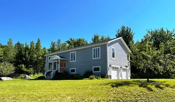 2 Lonely Oak Way, Franklin, ME 04634