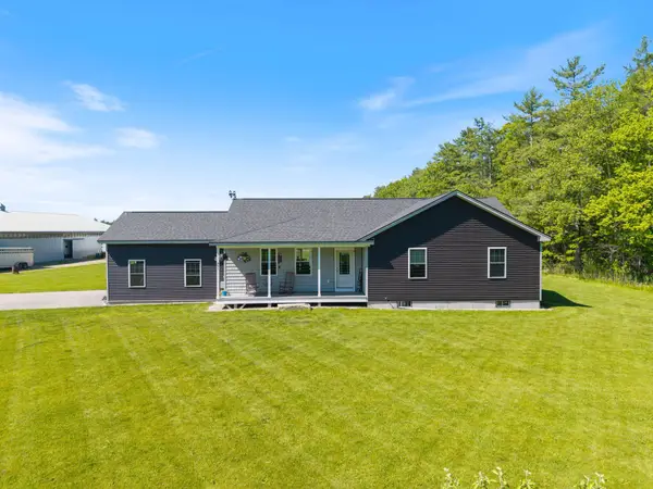 951 Limerick Road, Arundel, ME 04046