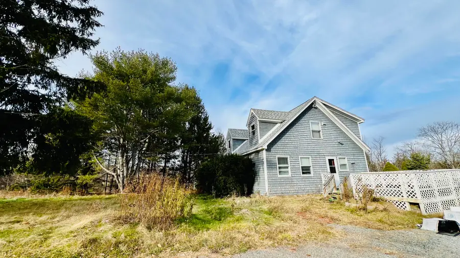 1883 Essex Street, Bangor, ME 04401 - #3