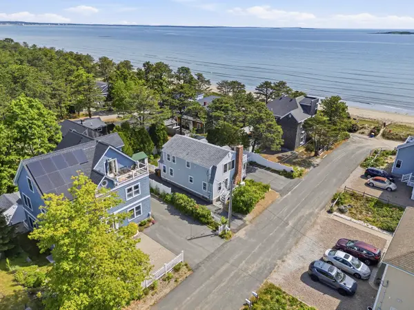 10 Lighthouse Lane, Saco, ME 04072