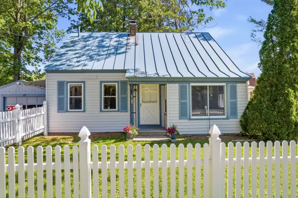27 Edgemont Avenue, Waterville, ME 04901