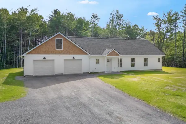 114 Mcgrath Pond Loop Road, Belgrade, ME 04917
