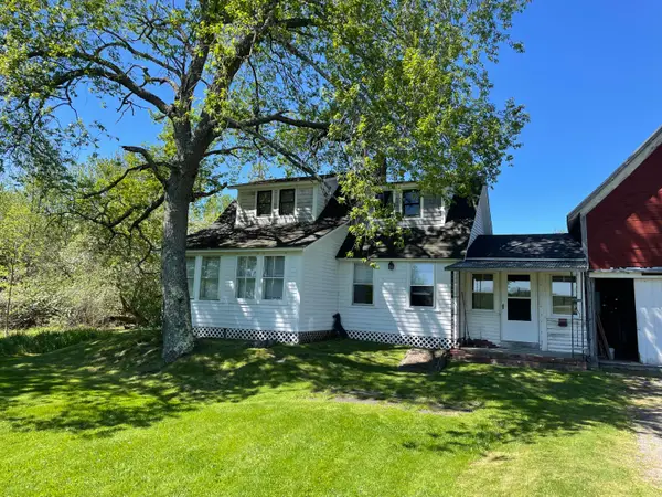 52 Main Street, Detroit, ME 04929
