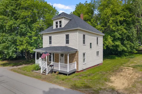 14 Green Street, Livermore Falls, ME 04254