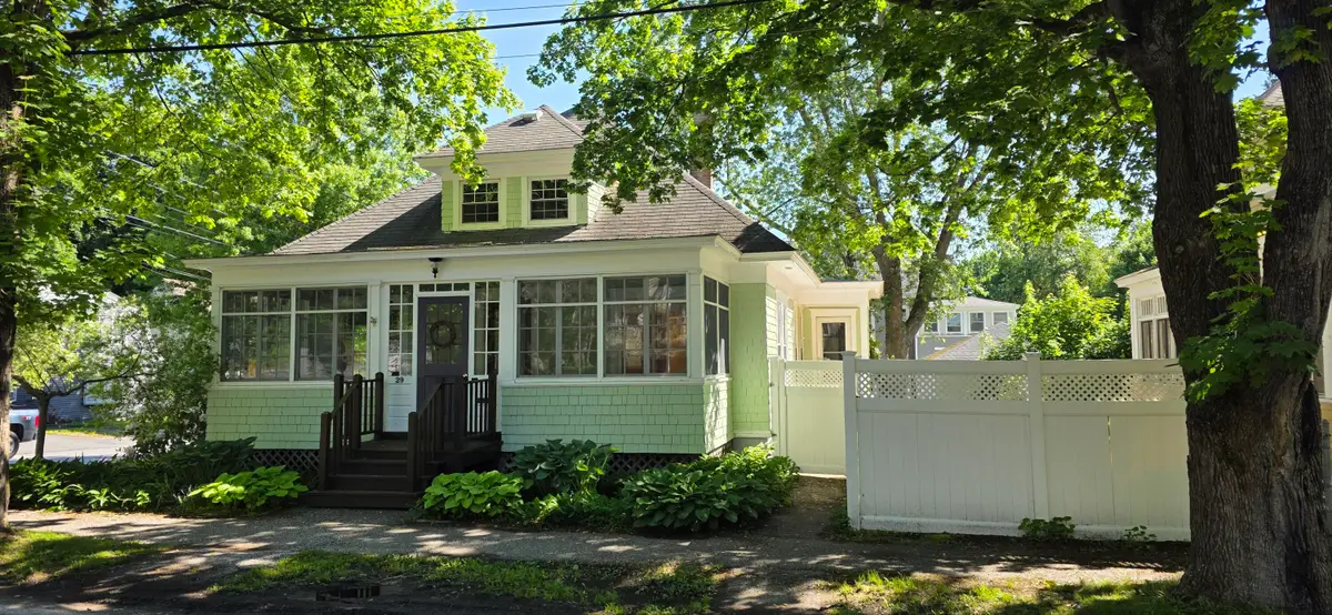 29 Dexter Avenue, Auburn, ME 04210 - #1