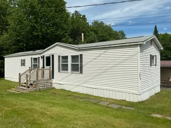 79 Sparrow Drive, Augusta, ME 04330