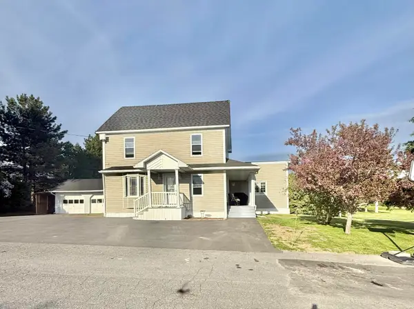 18 Talbot Road, Madawaska, ME 04773