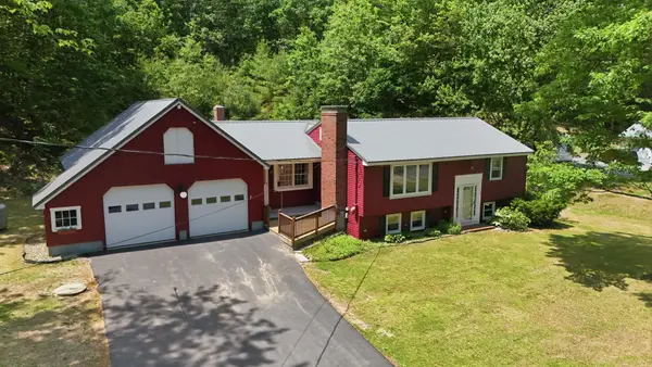 660 Goodwins Mills Road, Dayton, ME 04005