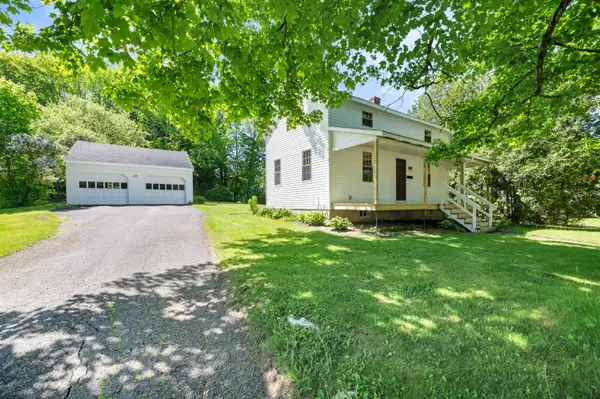 86 High Holborn Street, Gardiner, ME 04345